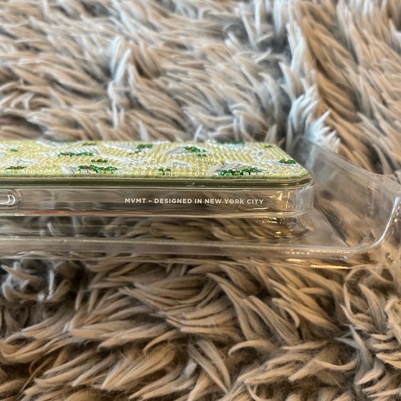 NWOB MVMT Olive Martini Beaded Case for iPhone 15 Pro Max - Picture 2 of 4